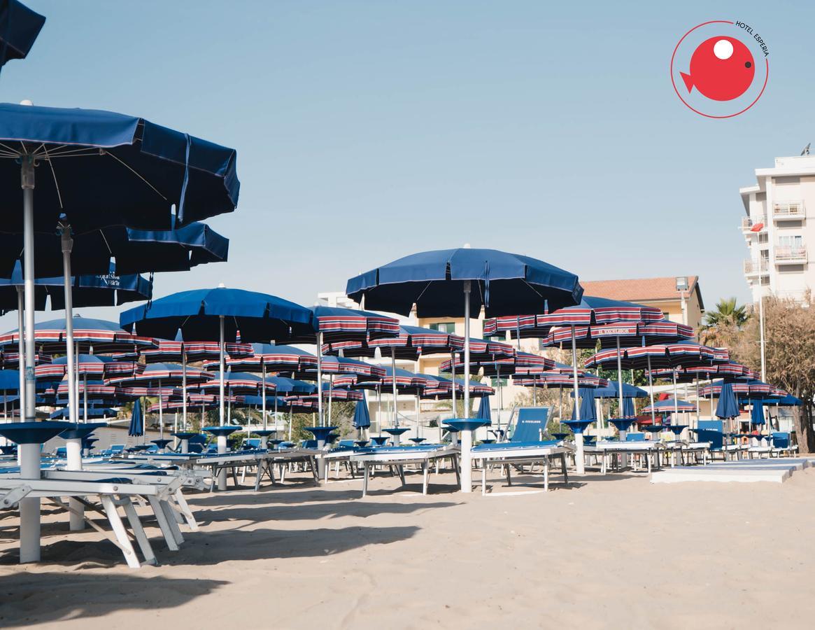 Hotel Esperia Alba Adriatica Buitenkant foto
